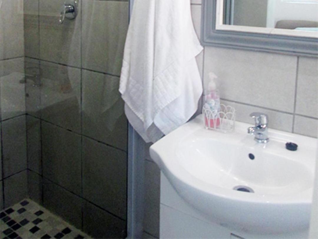 Bonim Guesthouse - Aka Magisha Guesthouse Mbombela Szoba fotó